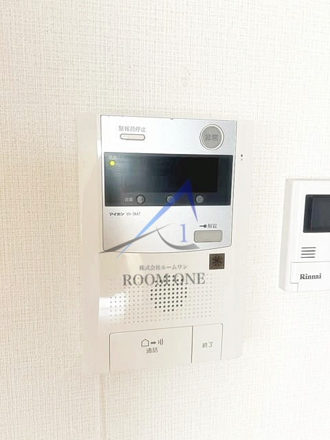カワノマンション新小岩のセキュリティ|モニター付きインターホンです。