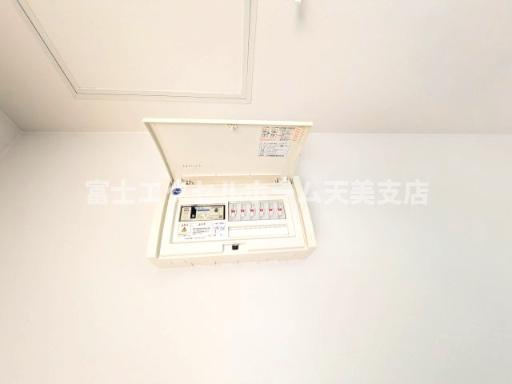 寺内町貸店舗事務所の設備