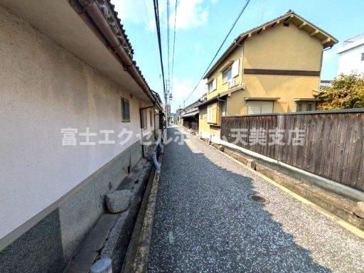 寺内町貸店舗事務所の周辺