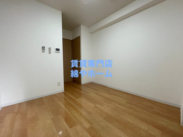 グランエクラ今宮戎の洋室