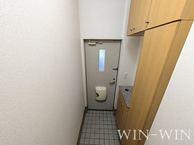 ベル・リリーズ Ⅰの玄関|イメージ（同建物内別部屋の写真です）