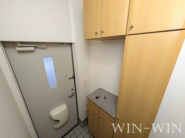 ベル・リリーズ Ⅰの玄関|イメージ（同建物内別部屋の写真です）