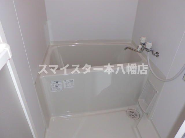グラジーエ大久保の浴室