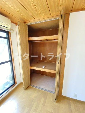 大阪市淀川区西中島１丁目の賃貸マンションの収納