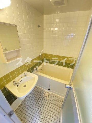 大阪市淀川区西中島１丁目の賃貸マンションの浴室