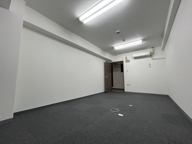 大阪市中央区内本町２丁目の事務所の内装|内装です