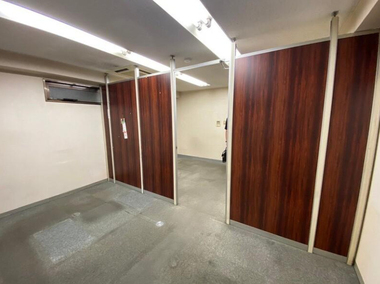 大阪市中央区東心斎橋１丁目の店舗事務所の内装|きれいな内装です