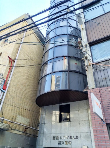 大阪市中央区南久宝寺町１丁目の事務所の外観|外観もきれいです