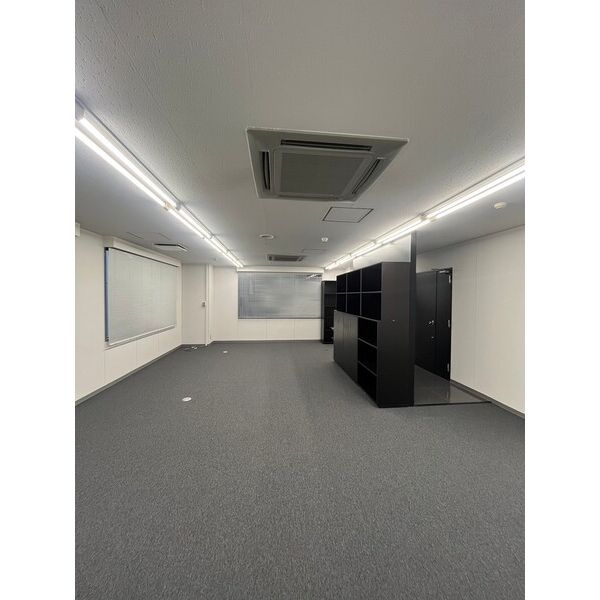 大和本町ビルの内装|内装です