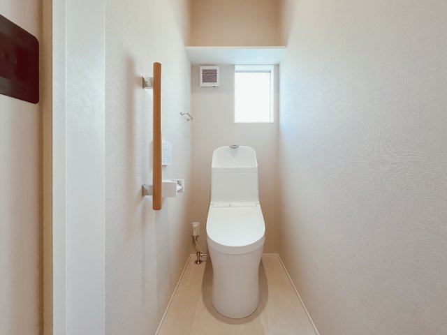 氷室町２　貸家のトイレ|2階トイレ