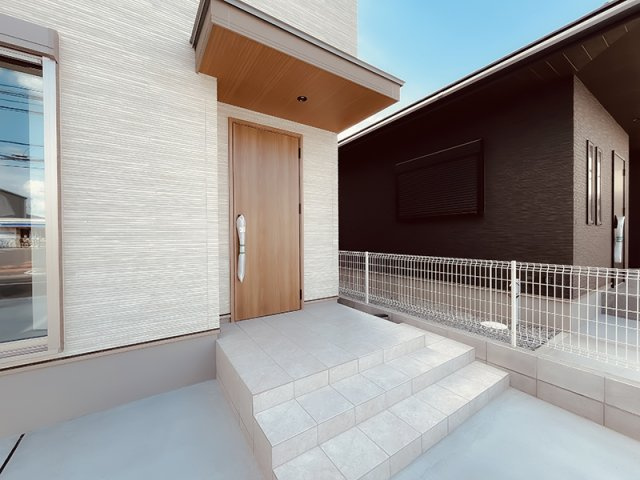 氷室町２　貸家の玄関|玄関ポーチ
