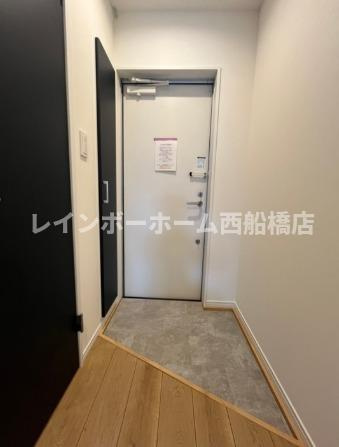 ミリアビタ習志野駅前の玄関