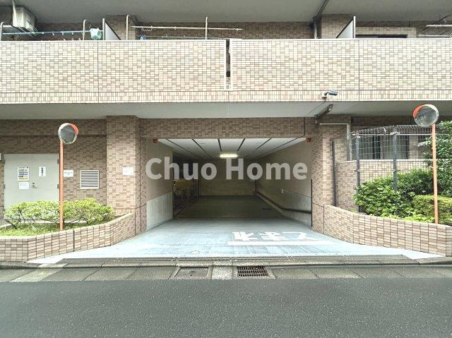 ライオンズマンション一之江壱番館の駐車場|駐車場