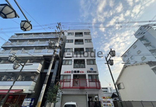 上田辺薩摩マンションの外観