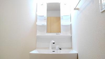クレシェンドの独立洗面台