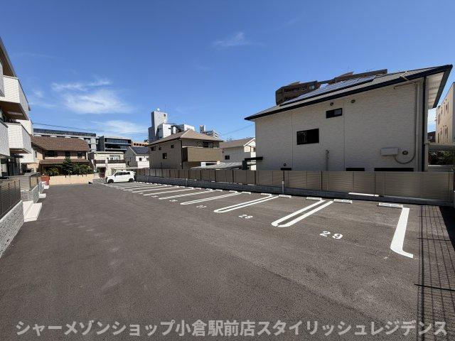 Ｍ・Ｋ・Ｋ 高峰町の駐車場