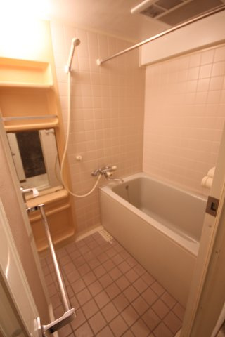 【浴室】