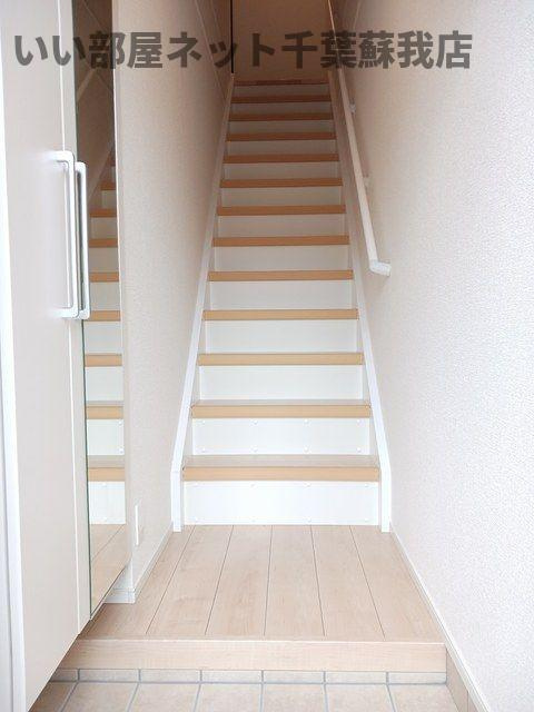 クラージュの玄関|明るい玄関です