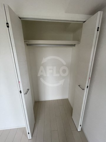 ウエンズ阿波座西の収納|ウエンズ阿波座西　クローゼット