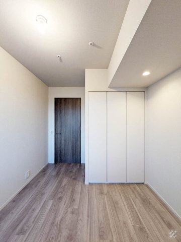 プラウドタワー神戸垂水の洋室|使い勝手のいい洋室です