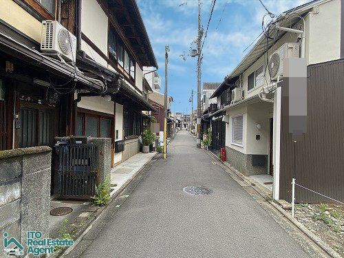 上京区硯屋町 新築戸建の前面道路含む現地写真
