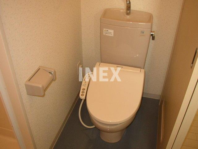 横浜市中区寿町１丁目の賃貸マンションのトイレ