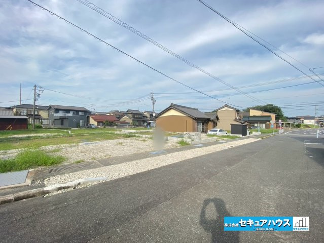 【同施工物件ご案内可能】東浦町大字生路字　全6棟の前面道路含む現地写真|事前予約にて現地ご見学いただけます！お気軽にお問い合わせください♪
■株式会社　セキュアハウス■
住宅ローンに強く、知識、経験豊富なスタッフ在籍
お客様に寄り添い、ご成約後もサポート致します