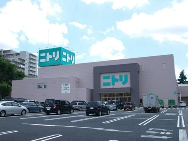 ニトリ成増店まで943m