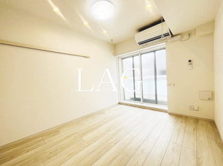 【居間・リビング】 | リブリ・梅島 | 洋室のお部屋です。