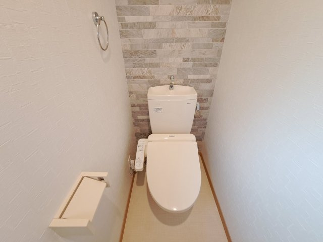 CROUD甲子園里中町のトイレ