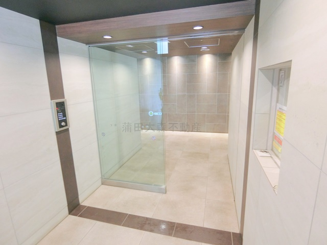 ルフレ田園調布南のエントランス