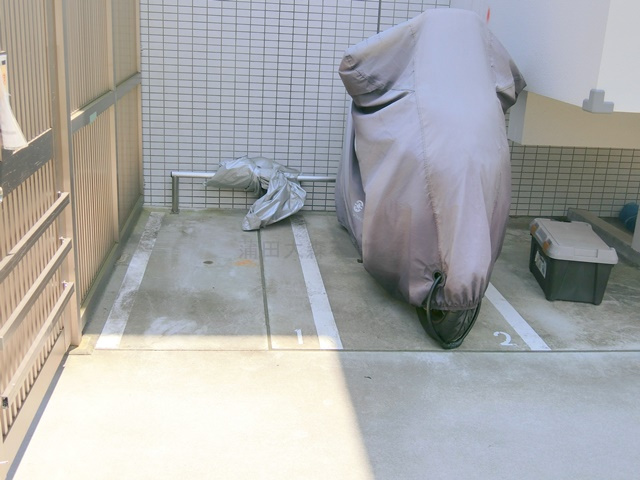 ルフレ田園調布南のその他共用部分|バイク置き場　空き状況等詳細はお問合せください。