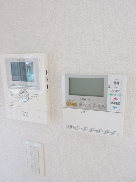 メゾンソレイユの設備|TVモニタ付きインターホン