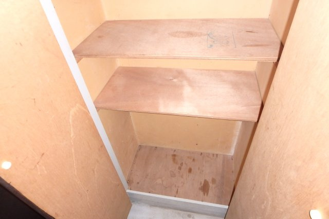 サンパレス元住吉の収納|他のお部屋の参考写真となります。