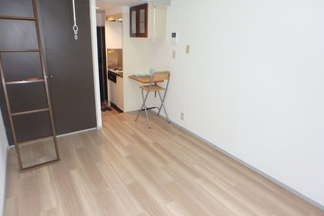サンパレス元住吉の洋室|他のお部屋の参考写真となります。
