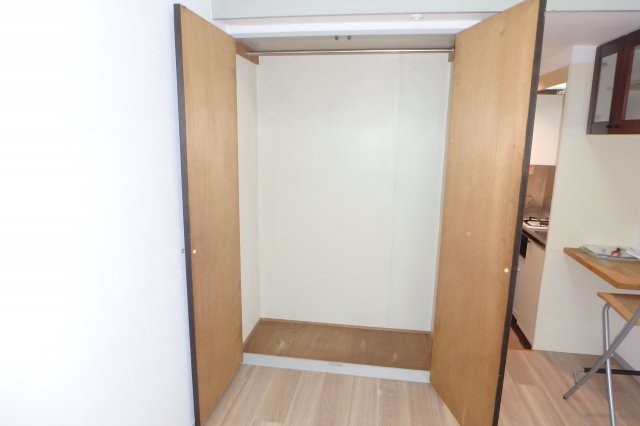サンパレス元住吉の収納|他のお部屋の参考写真となります。