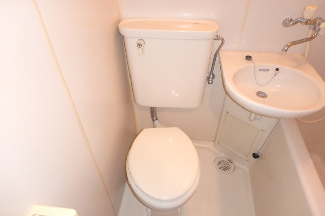 サンパレス元住吉のトイレ|他のお部屋の参考写真となります。
