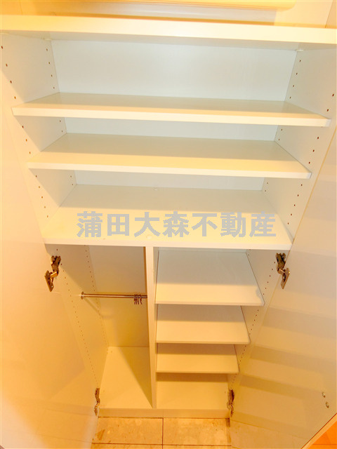 プロスペクト大森海岸の設備|玄関収納