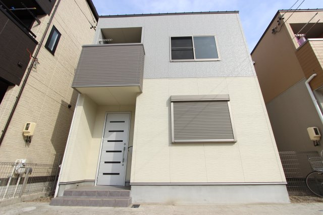 草薙町１－１ＫＯＤＡＴＥＸⅡＡのエントランス