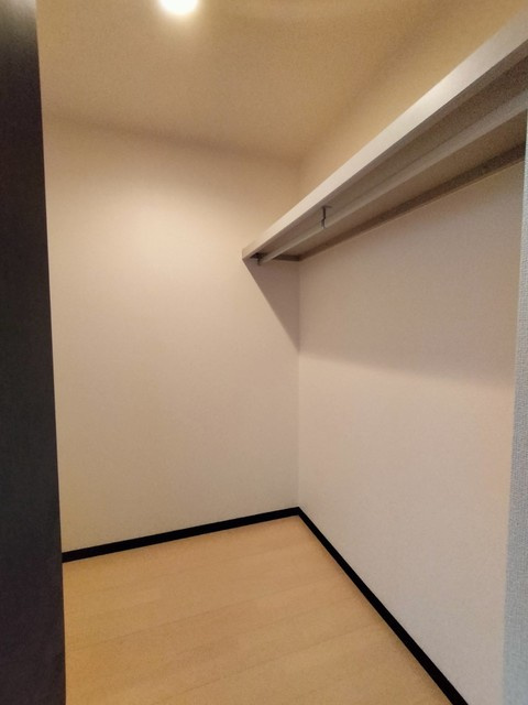 草薙町１－１ＫＯＤＡＴＥＸⅡＡの収納