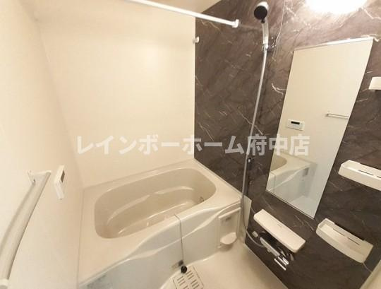 アマネセルの浴室