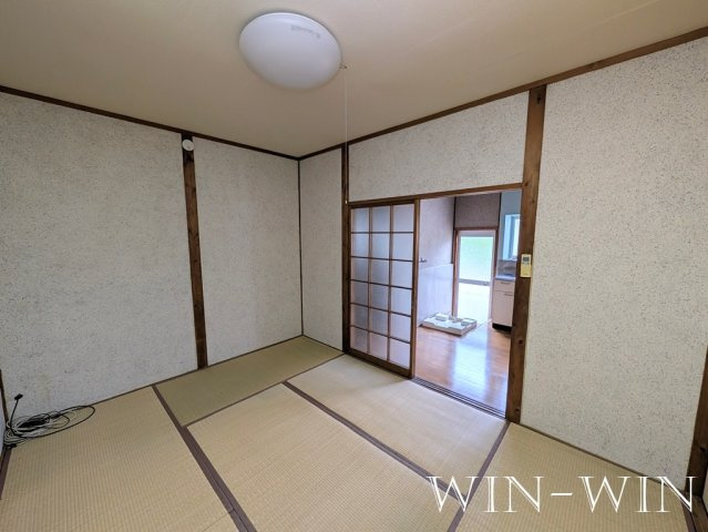 吉川町102番1貸家群の寝室