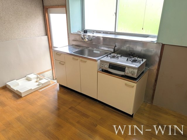 吉川町102番1貸家群のキッチン