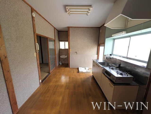 吉川町102番1貸家群のその他