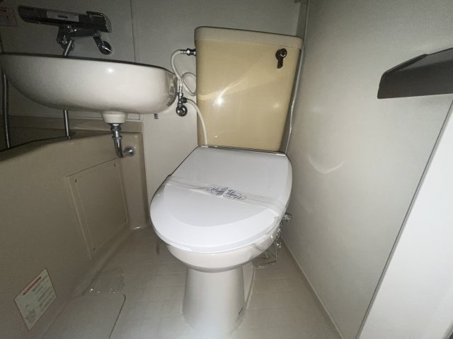 メゾン岡町のトイレ