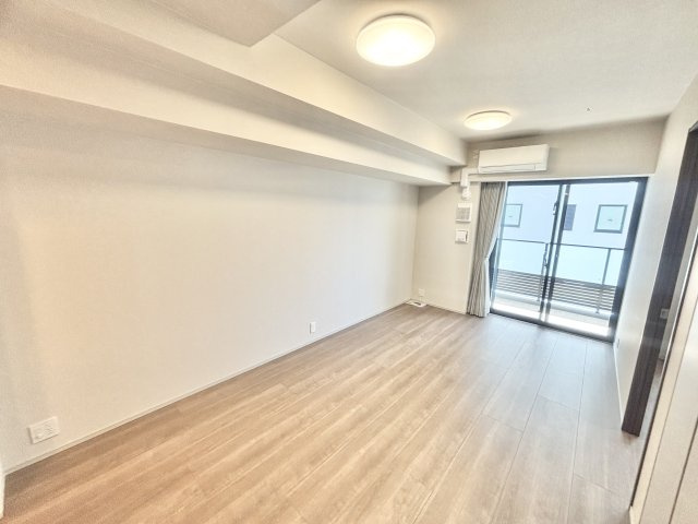 プラウドタワー岡山の居間・リビング
