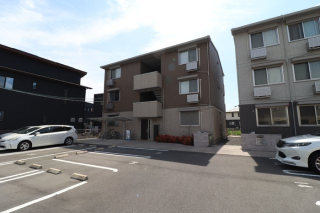 D-ROOM浜野南 A棟