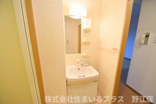 グランドソーワ今福鶴見の洗面所