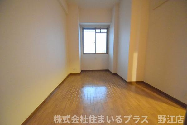グランドソーワ今福鶴見の洋室