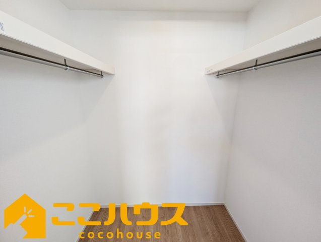 宜野湾市上原1丁目227番　ハートフルタウン　新築戸建て　全4棟　A号棟の収納|大容量のウォークインクローゼット
